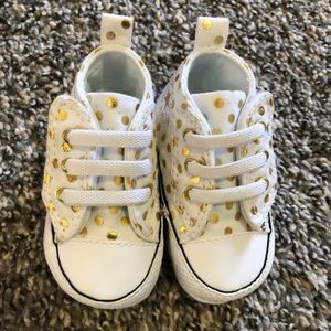 Baby converse white and gold size 1